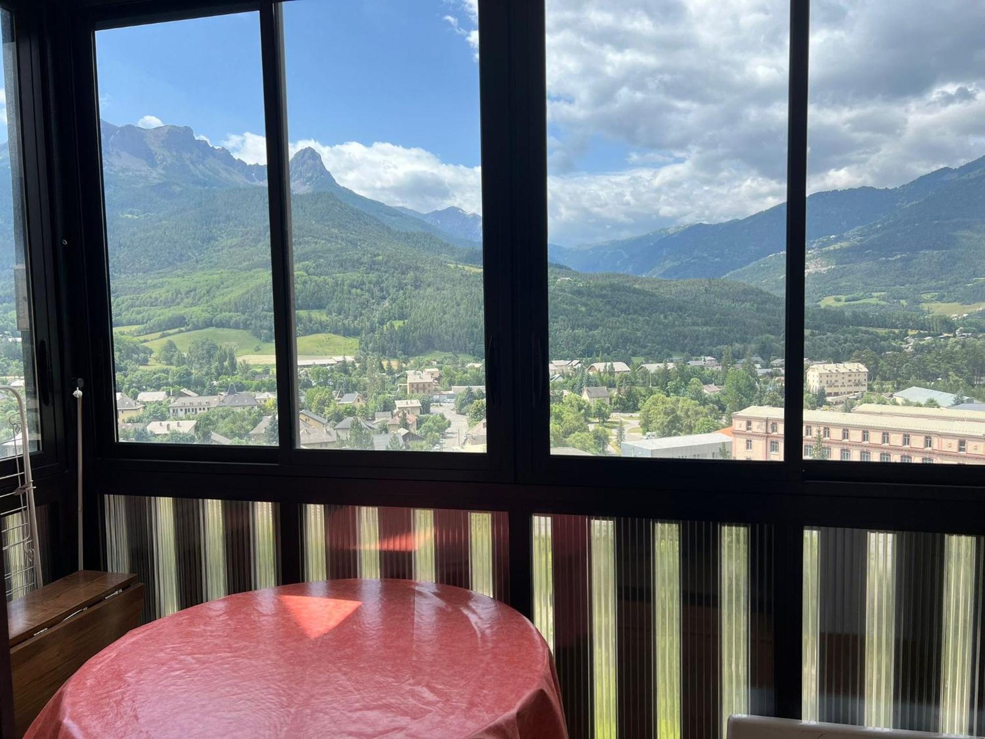 Terrasse Adroit T2 Barcelonnette - Wi-Fi Gratuit - 7 Couchages Lejlighed Eksteriør billede
